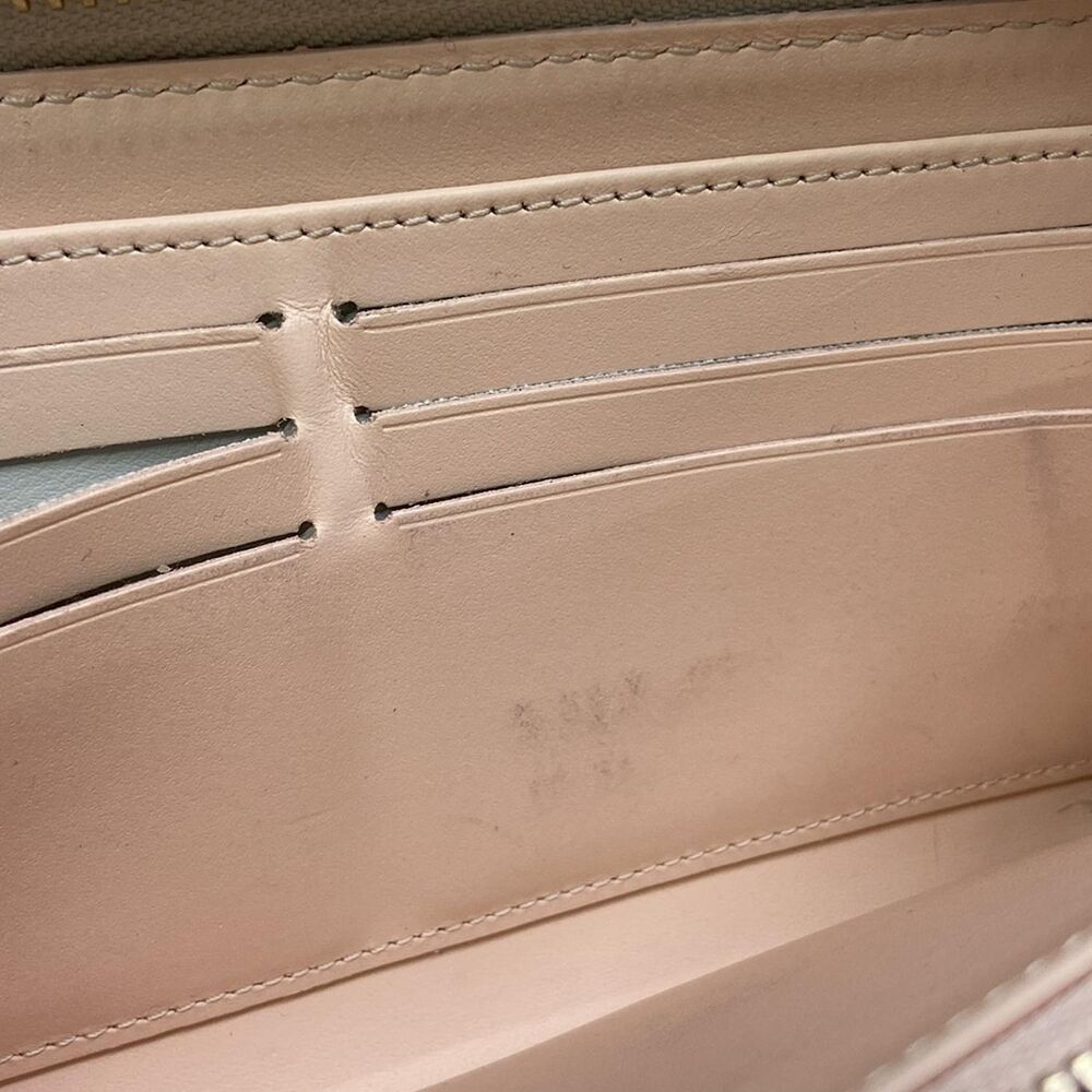 Louis Vuitton Zippy Wallet Mahina Long Wallet M13469 - Picture 11 of 11